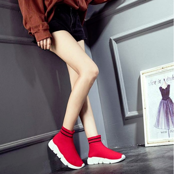 Womens "Tyga" Ultra Lightweight High Sock Sneakers - Picture 3 of 8